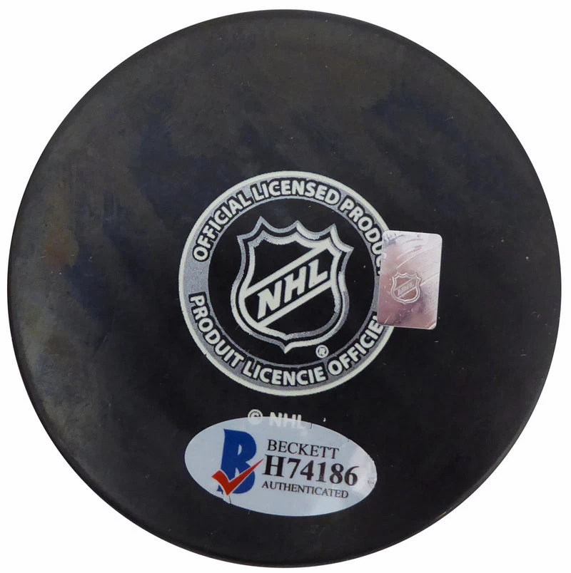 Brett Hull Autographed Official Detroit Red Wings Logo Puck Beckett 4 Brett Hull Autographed Official Detroit Red Wings Logo Puck Beckett - Image 2